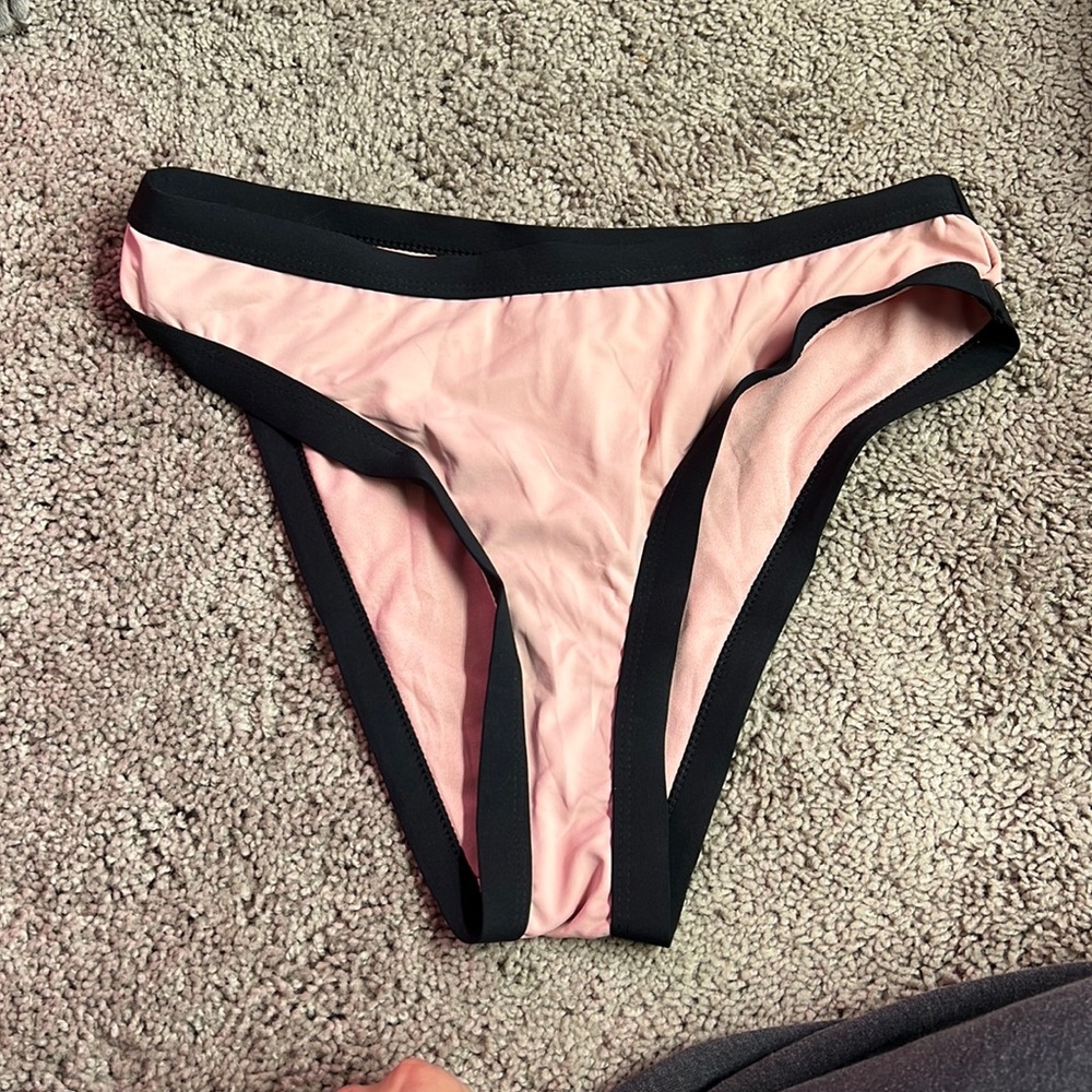 Swimsuit bottoms